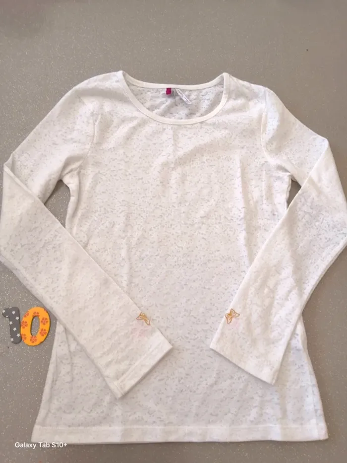 T shirt ajouré