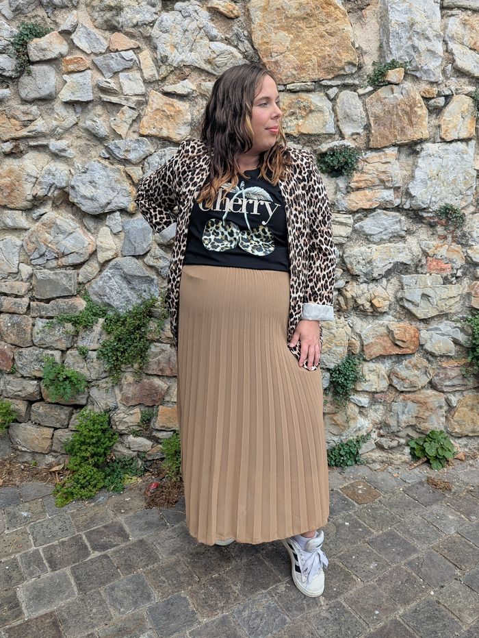 Jupe longue plissée Vienne camel
TU curvy - photo numéro 5