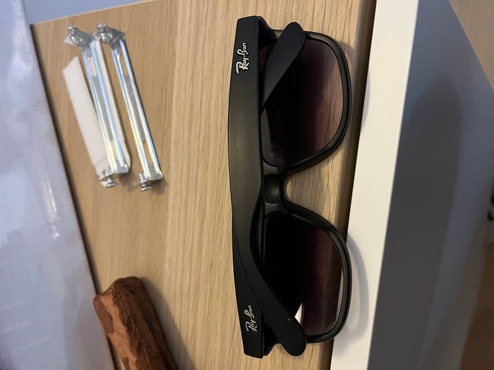 Paire de lunettes de solei Ray Ban - photo numéro 2