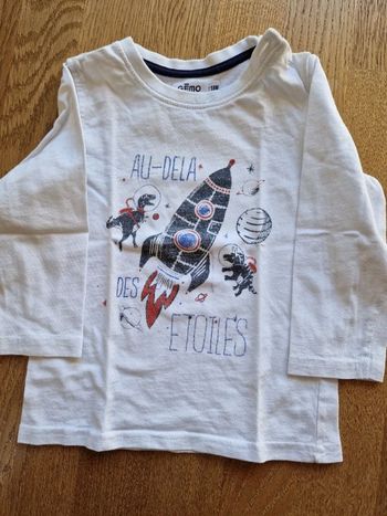T-shirt