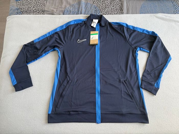 Veste Nike bleue