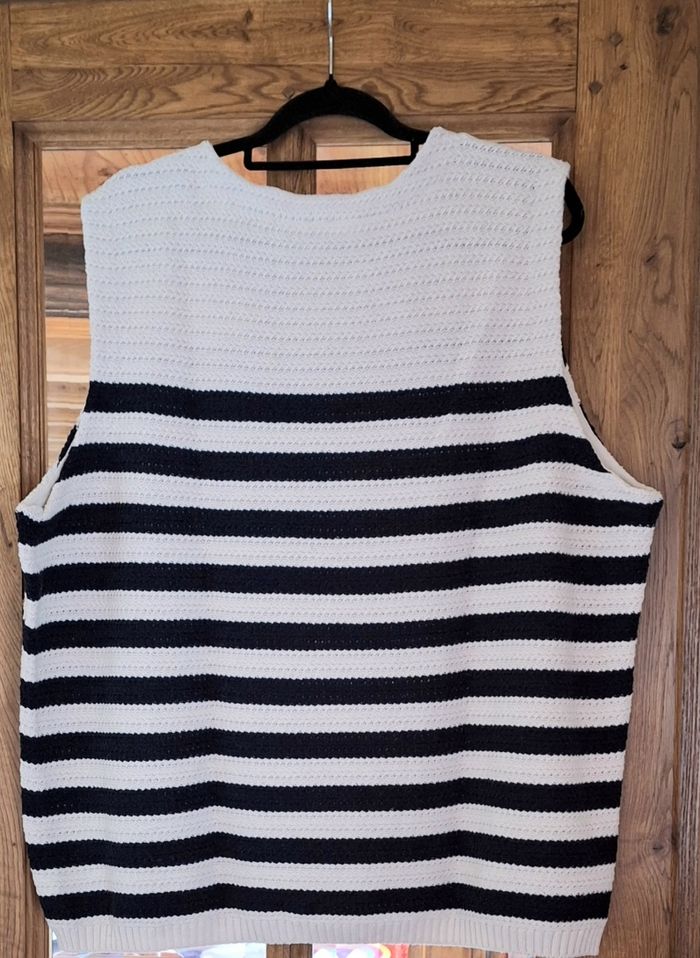 Pull sans manche - photo numéro 2