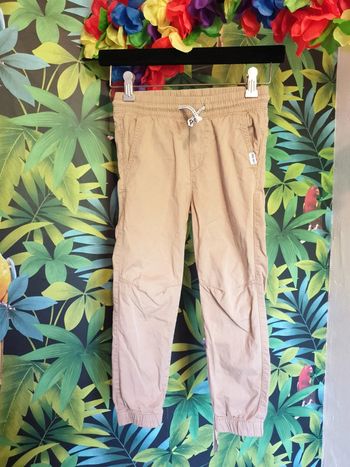 Pantalon type cargo