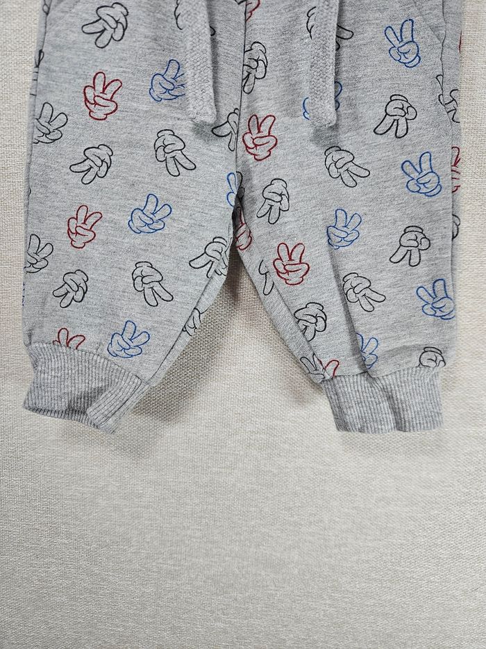 Jogging gris Mickey disney 3 mois - photo numéro 3