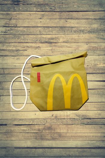 McDonalds - Sac bandoulière - Coton hydrofuge - Collector - Neuf