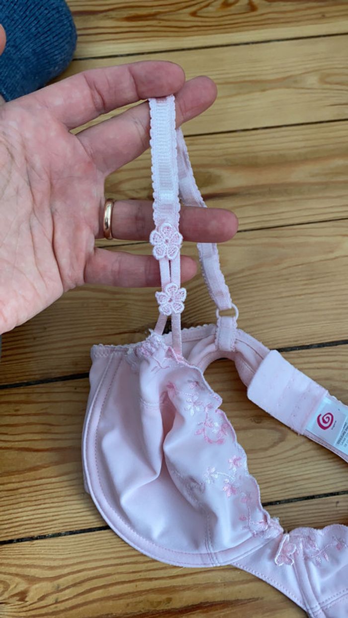 Soutien gorge 90C - photo numéro 4