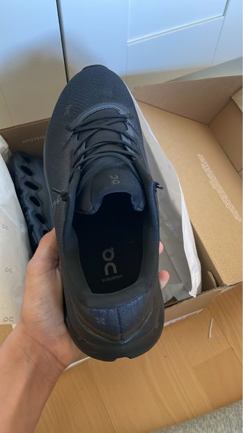 On cloudtilt noir 42