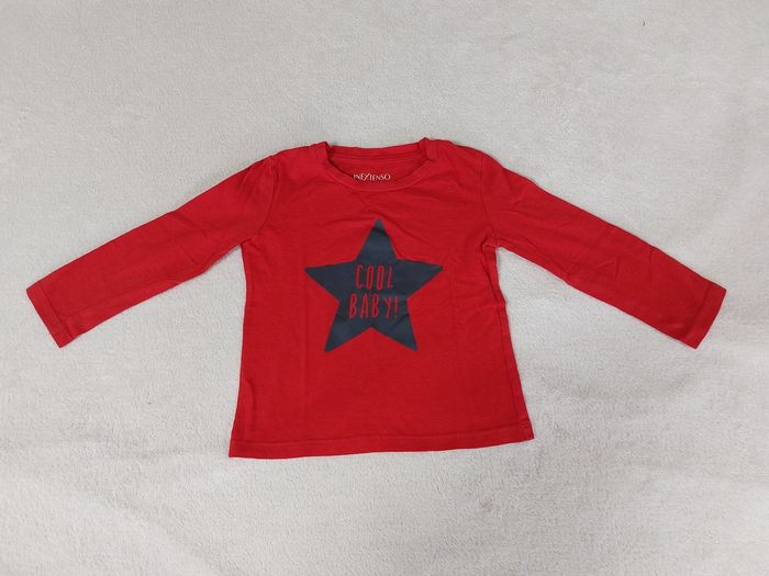 Lot rouge et blanc  T shirt ML 24 mois - photo numéro 7
