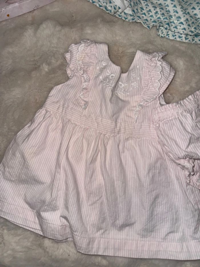 Lot 3 magnifiques robe été 6 mois - photo numéro 6