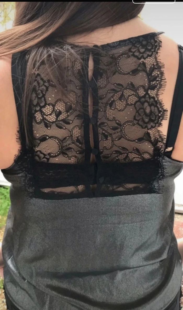 Débardeur avec dentelle doublé T38 - photo numéro 3