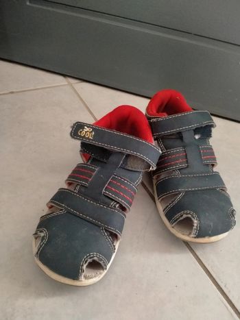 Sandales