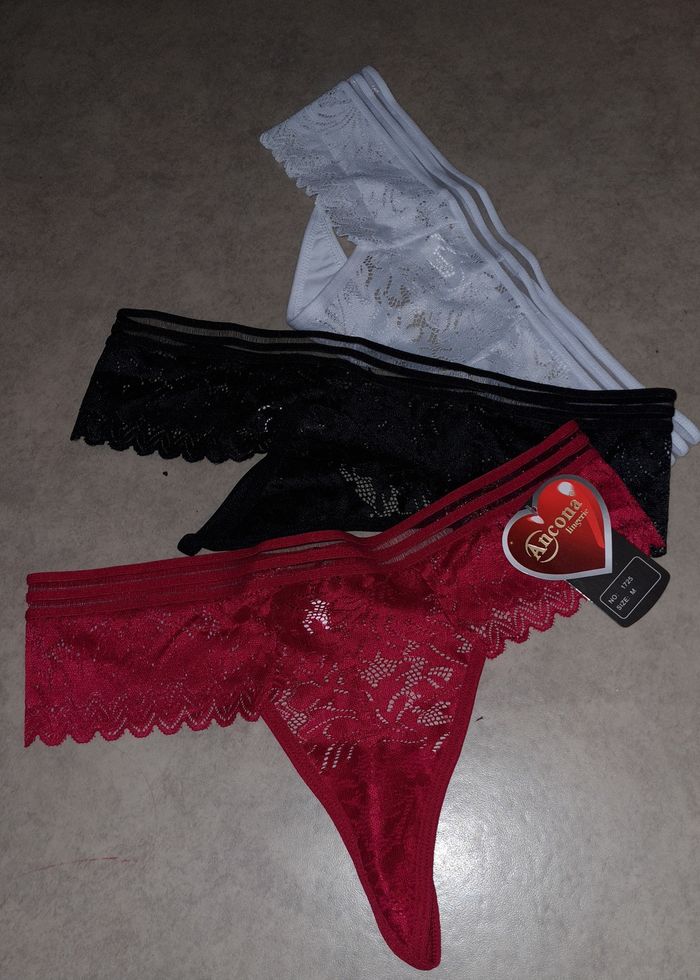 lot 3 string dentelles femme taille M /38 - photo numéro 9