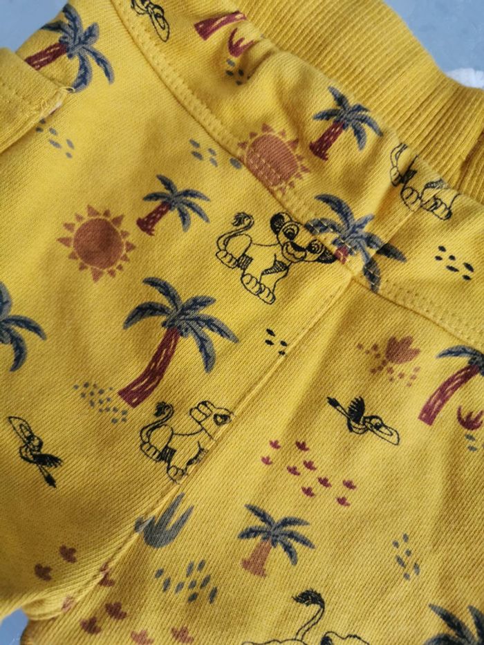 Short jaune Le Roi Lion - photo numéro 3