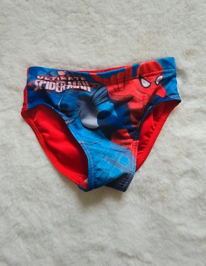 Slip de bain spiderman 4 ans