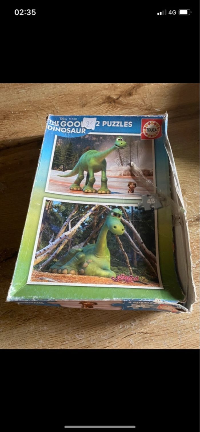 Puzzle the good dinausore