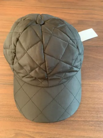 Only casquette T U