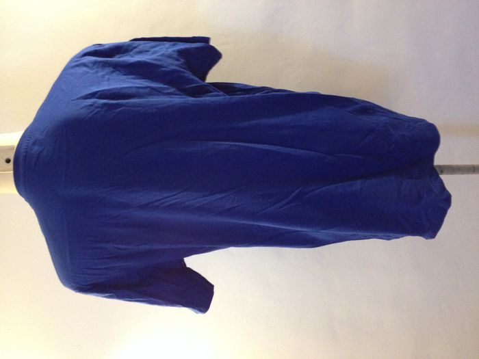 T shirt bleu foncé ◦ col rond ◦ manches courtes ◦ look masculin ◦ taille 38 ◦ Peter Polo - photo numéro 3