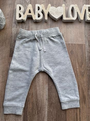 - Jogging Kiabi - 6 mois - Très bon état