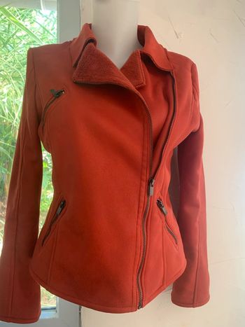 Blouson Elora taille 38 100%polyester