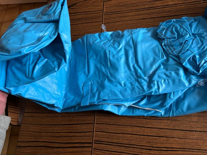 Baignoire Gonflable bleue pour Bébé de 1 à 3 ans - photo numéro 4