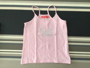 T shirt type débardeur
