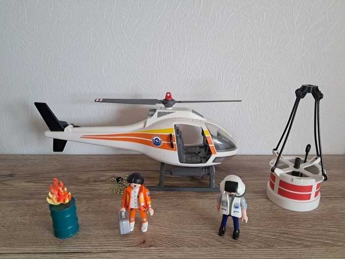 Playmobil 5542 hélicoptère bombardier d eau