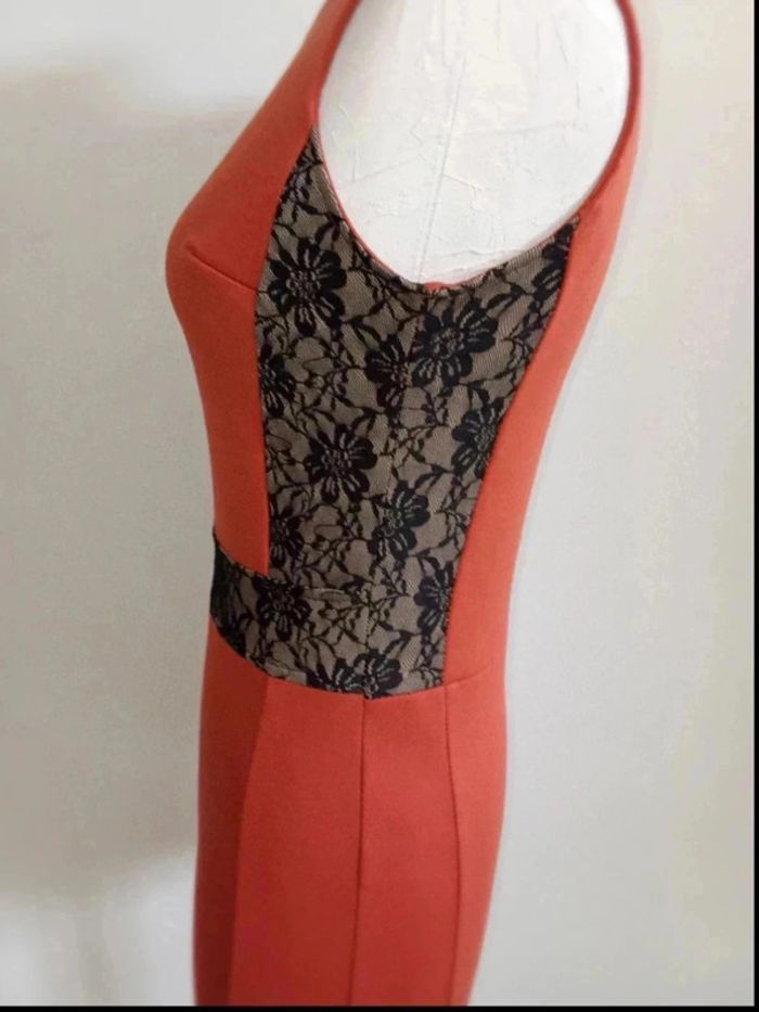 Robe extra-moulante - photo numéro 2