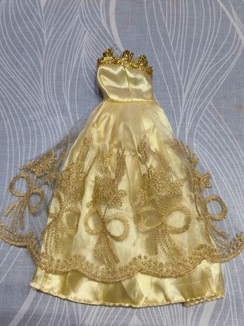 Mattel barbie vêtement robe de soirée jaune doré