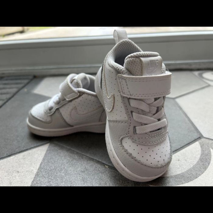 Baskets NIKE