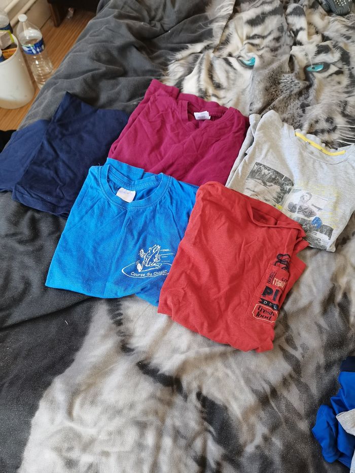 5 tshirt 10-12ans