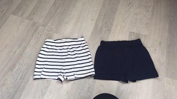 Lot 2 shorts