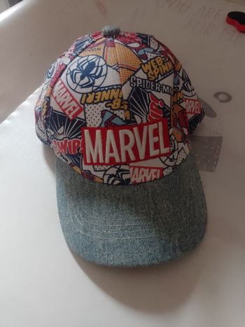Casquette marvel