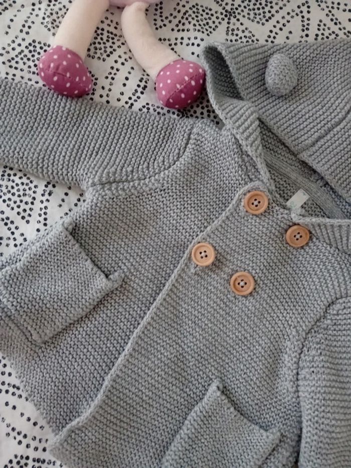 Gilet mixte 0/3mois 🤍🩶 - photo numéro 2