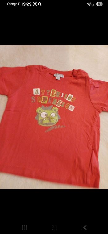 T.shirt bébé taille 12 mois