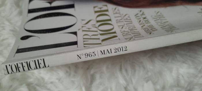 Magazine L'officiel n°965 mai 2012 - photo numéro 3