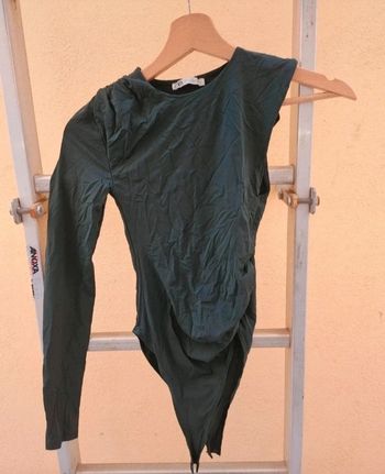 Haut body vert sapin asymétrique Zara