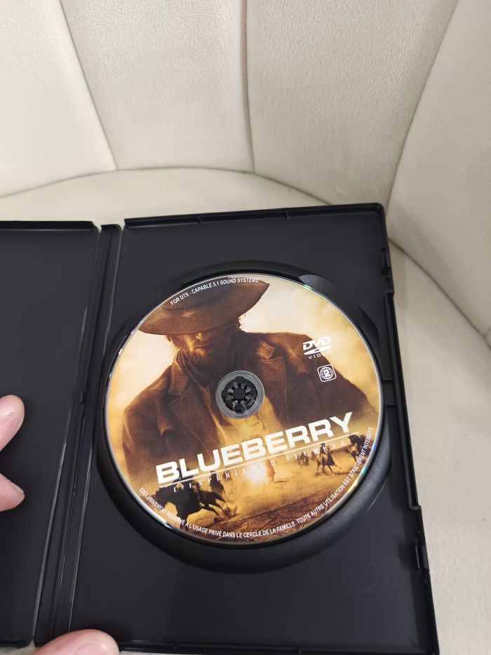 Dvd " Blueberry " - photo numéro 4