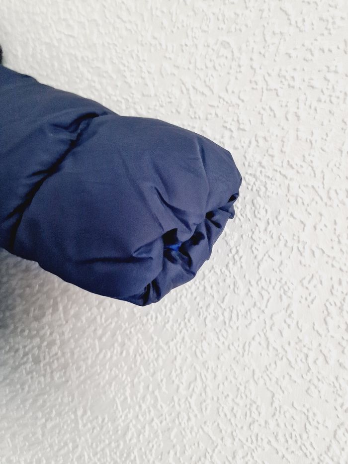 H&M - Doudoune / manteau / veste manches longues, capuche amovible - Neuve ! (18 mois) - photo numéro 4