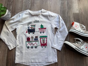 - Haut ML Cool club    - 7 ans - Très bon état 