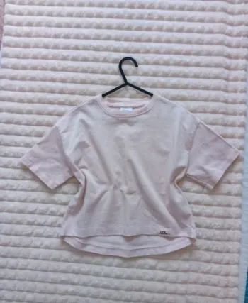 Tshirt épais fille 6ans Zara 🩷🌼