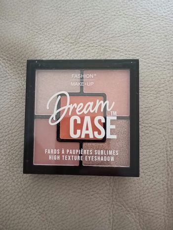 Fashion Make Up - Palette ombre à paupières "Dream Case" N°09 Nude neuve