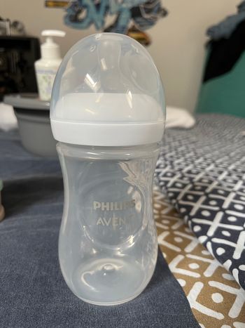 Biberon Philip avent avec tétine 1x2 et 1 de taille 3