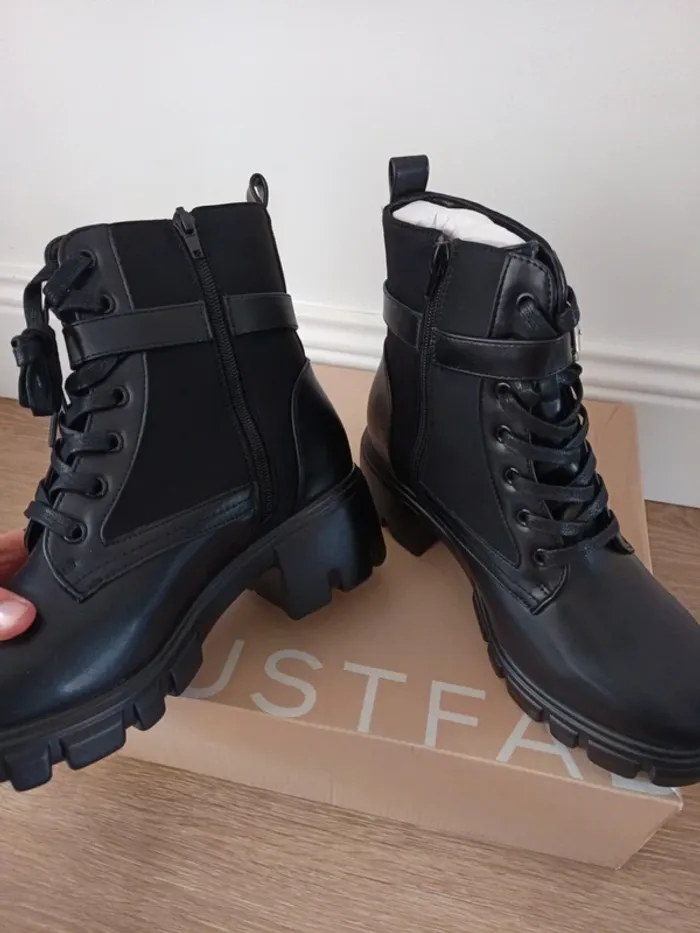 Magnifique paires de bottines just fab taille 40 - photo numéro 5