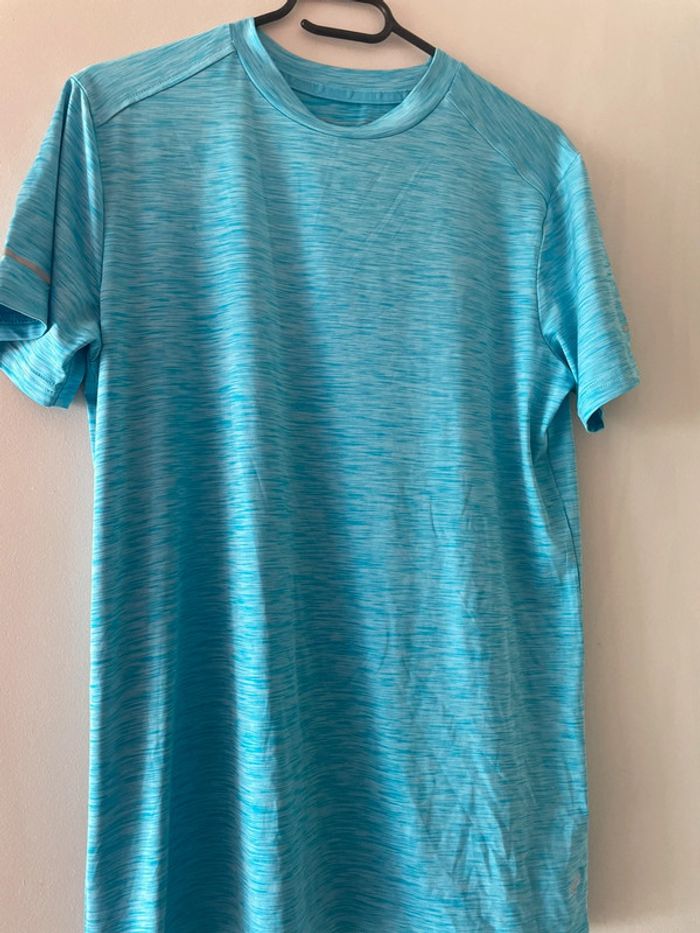 Tee-shirt