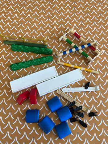 Lot barrières obstacles pour centre équestre playmobil