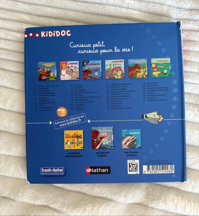 Livre sur l’espace - photo numéro 2