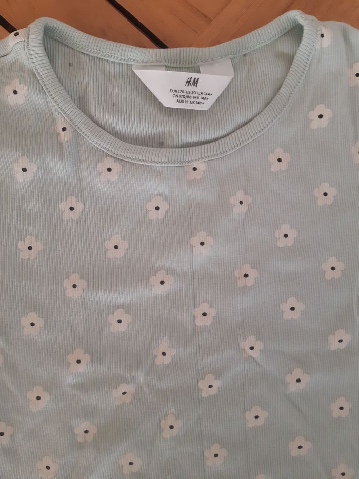 Teeshirtfille - photo numéro 2