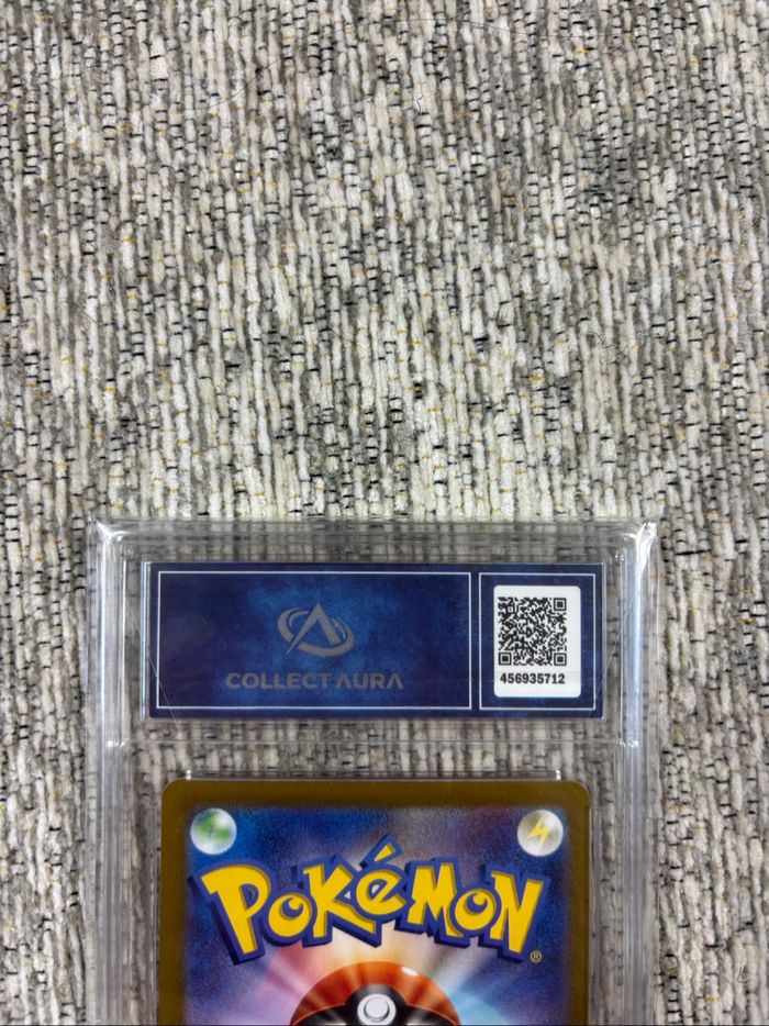 Carte Pokémon Japonaise Pikachu 173/165 Gradée Collect Aura 9.5 - photo numéro 4