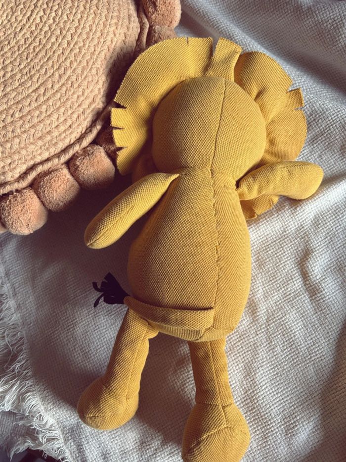 Peluche tissu lion déco jungle savane - photo numéro 4