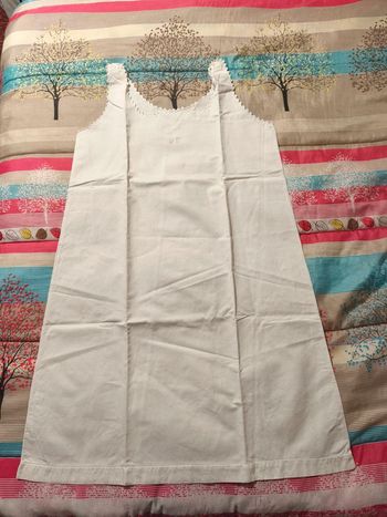 Chemise de nuit ancienne brodée T 40/42